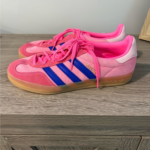 Adidas Women's Pink and Blue Gazelle Sneakers - Picture 2 of 7